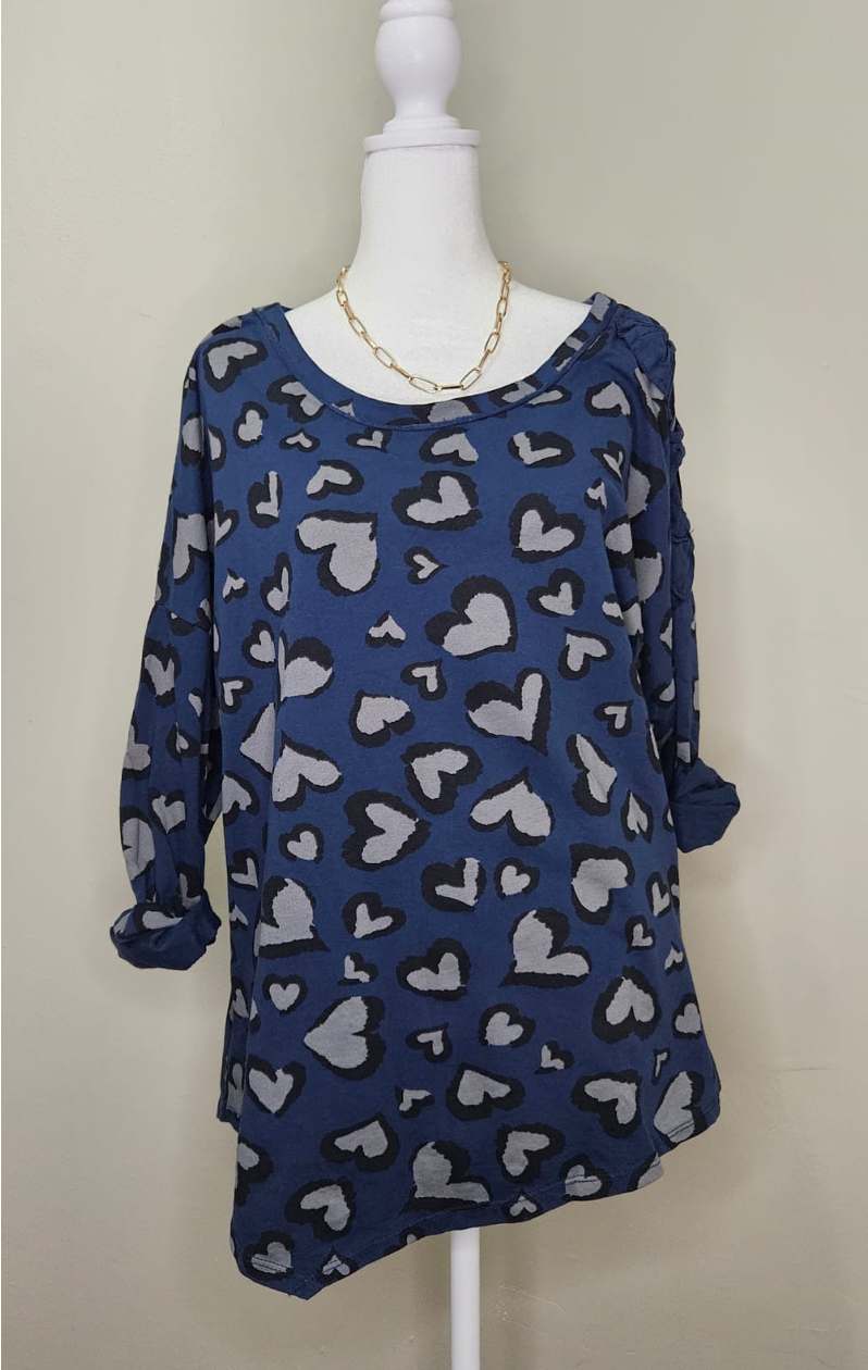 Style 1008 heart print long sleeve with bow details on shoulder slit